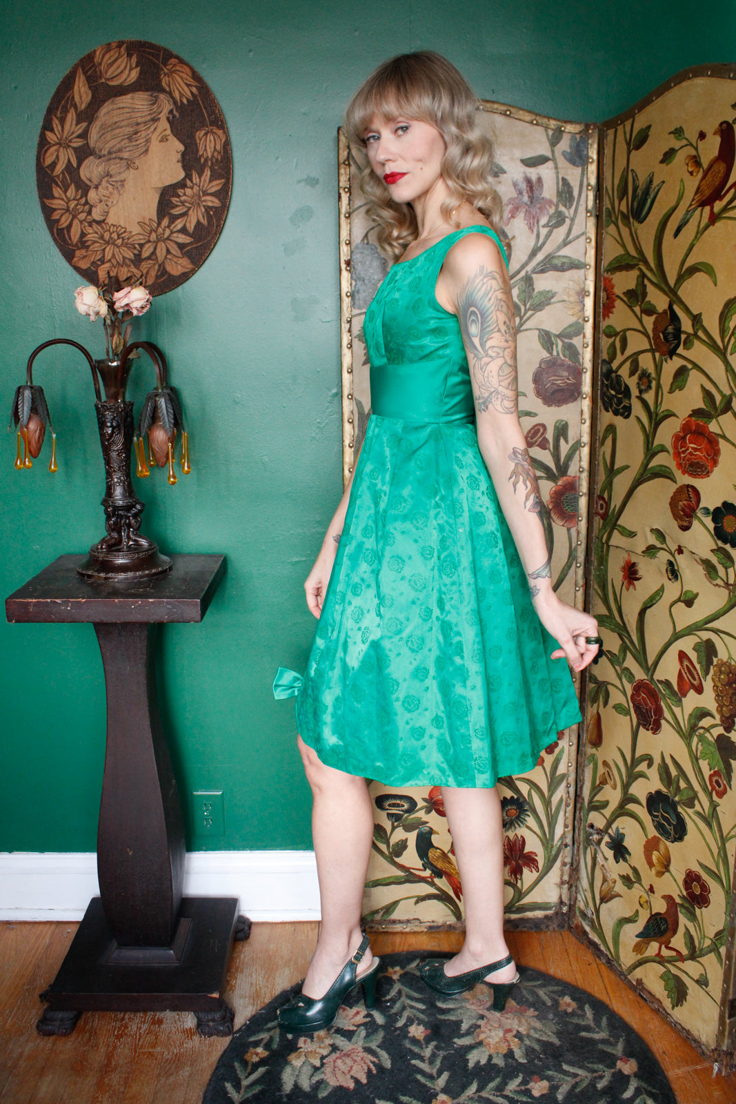 1950s Green Rose Flocked Taffeta Party Dress 