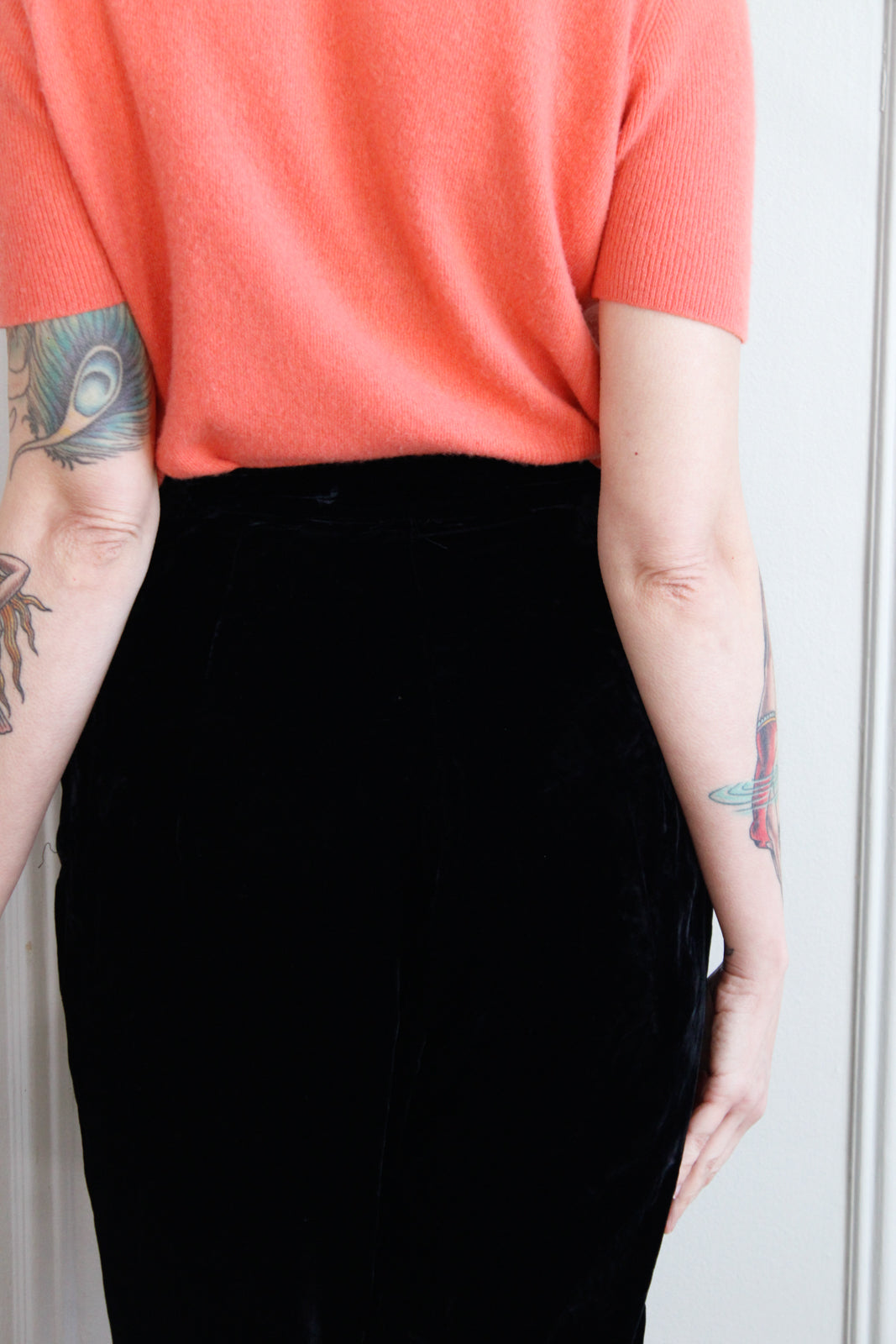 1950s Bernard Altman Coral Pink S/S Cashmere Sweater - M/L