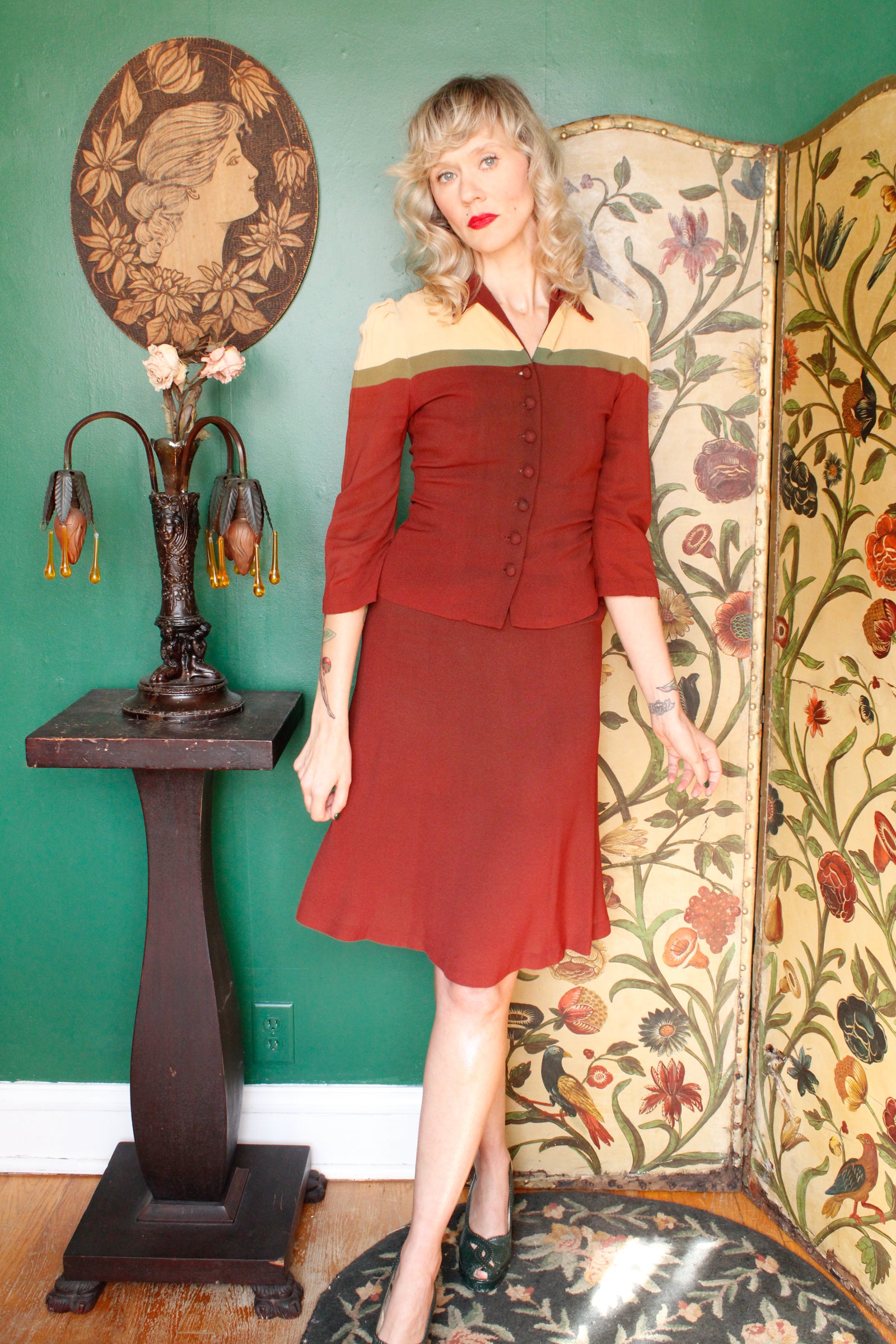 Early 1940s Rayon Crepe Color Block 2pc Blouse & Skirt Set 