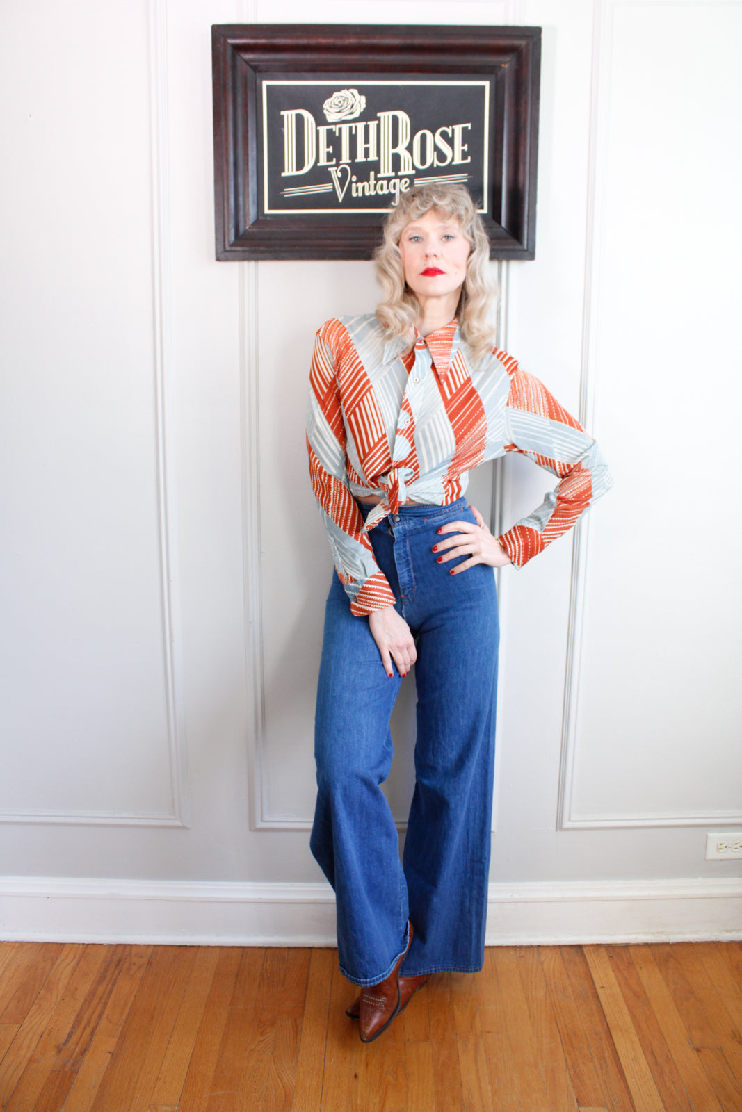1970s Wide Leg High Waist Denim Jeans - 25"